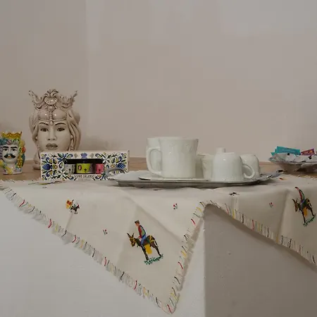 La Vista Sul Teatro Couette-café
