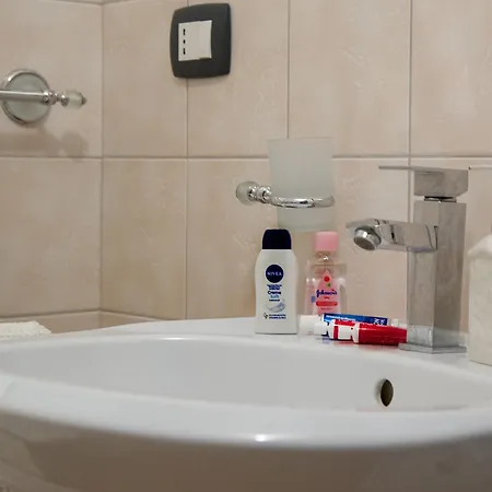 Bed & Breakfast La Vista Sul Teatro 3*